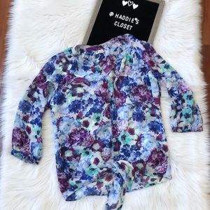 Kut from the Kloth Women’s XS tie-front sheer top